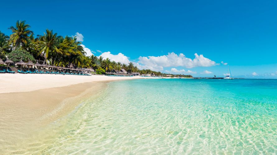 Belle Mare è una bellissima spiaggia dal paesaggio pittoresco